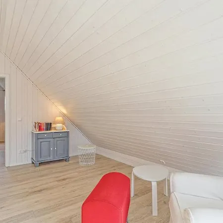 Holiday home Haus Charlotte Wandlitz