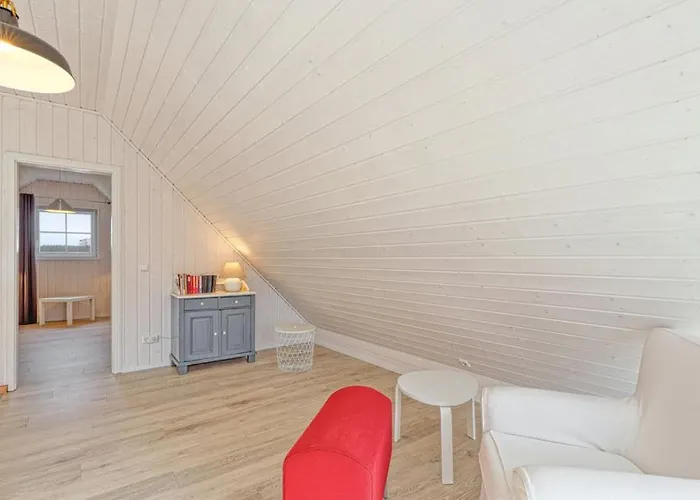 Holiday home Haus Charlotte Wandlitz